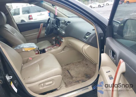 2010 Toyota Highlander Limited V6 z USA, uszkodzony, nr VIN 5TDYK3EH3AS009660